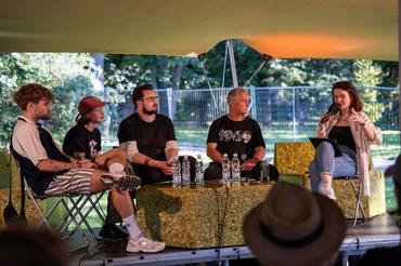 00_Met Talks - K