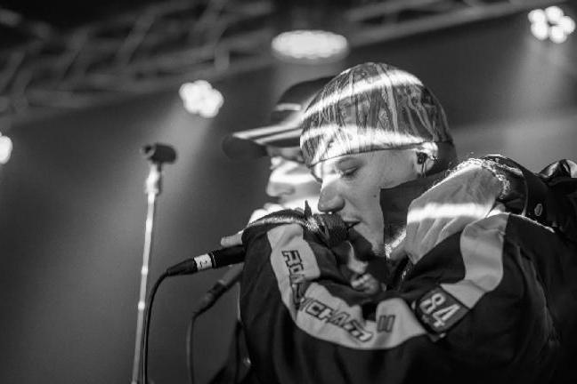 fullmoonzine.cz