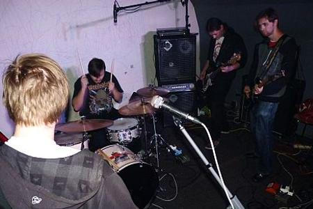 fullmoonzine.cz