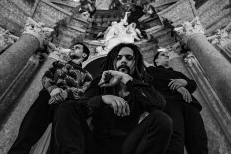 fullmoonzine.cz