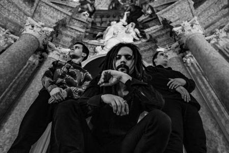 fullmoonzine.cz