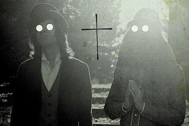 fullmoonzine.cz