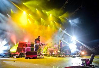 2235_tame_impala