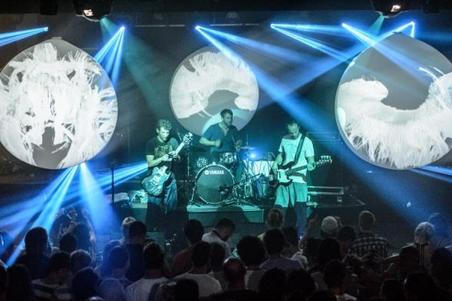 fullmoonzine.cz