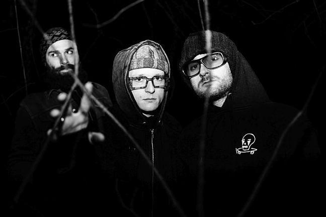 fullmoonzine.cz