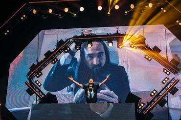 Steve Aoki in concert, O2 Brixton Academy, London, UK - 9689