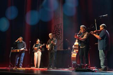 BELA_FLECK-5