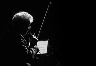 Kronos Quartet - Sono Brno