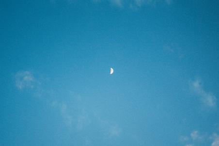 fullmoonzine.cz