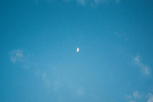 fullmoonzine.cz