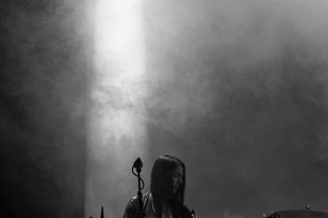 cold cave_03