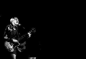 Lauran_Hibberd03