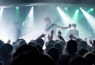 07_The Horrors