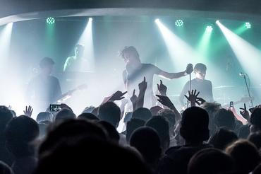 07_The Horrors