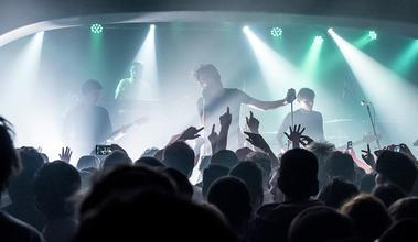 07_The Horrors