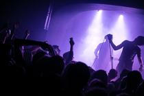 09_The Horrors
