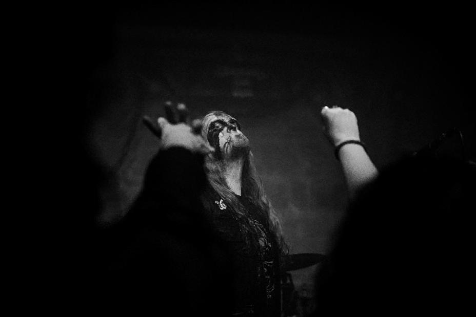fullmoonzine.cz