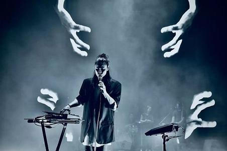fullmoonzine.cz
