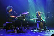 09Ibeyi