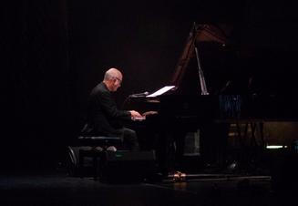 03_Ludovico Einaudi