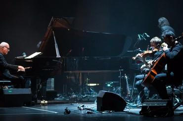 04_Ludovico Einaudi