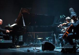 04_Ludovico Einaudi