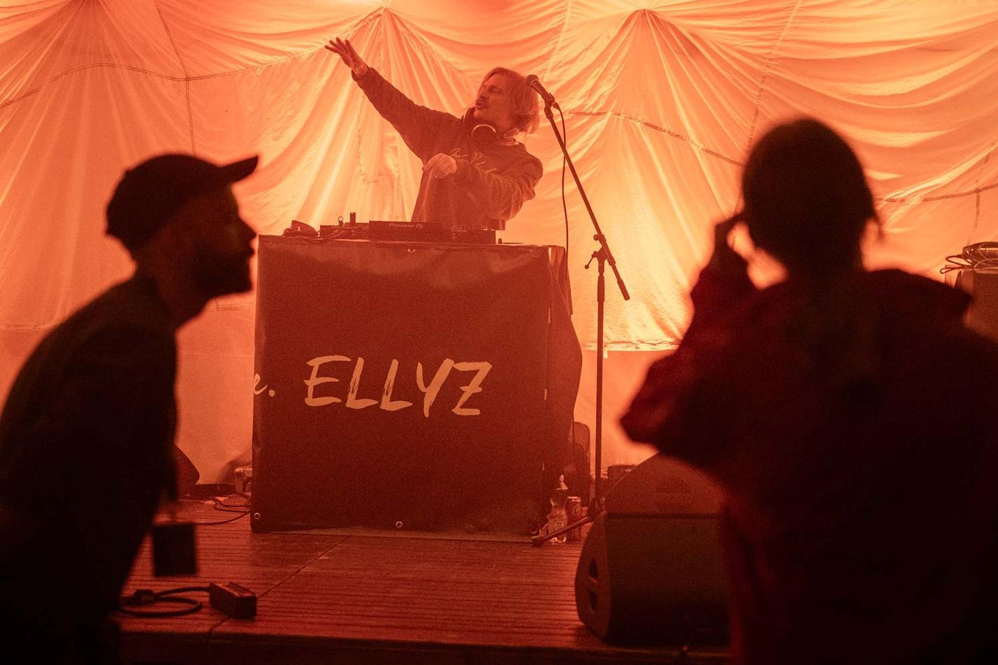 EllyZ & Cocoman