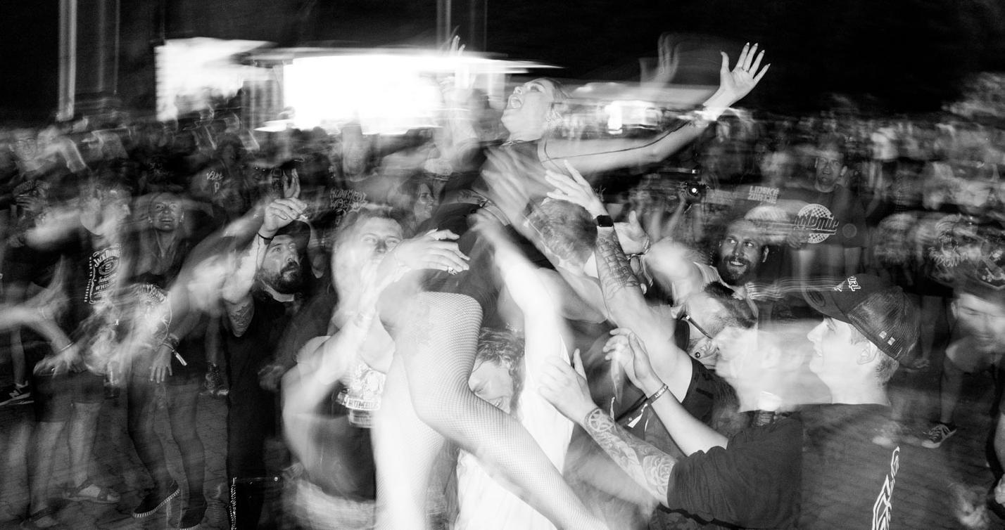 summer-punk-party-arrogant-twins-00003