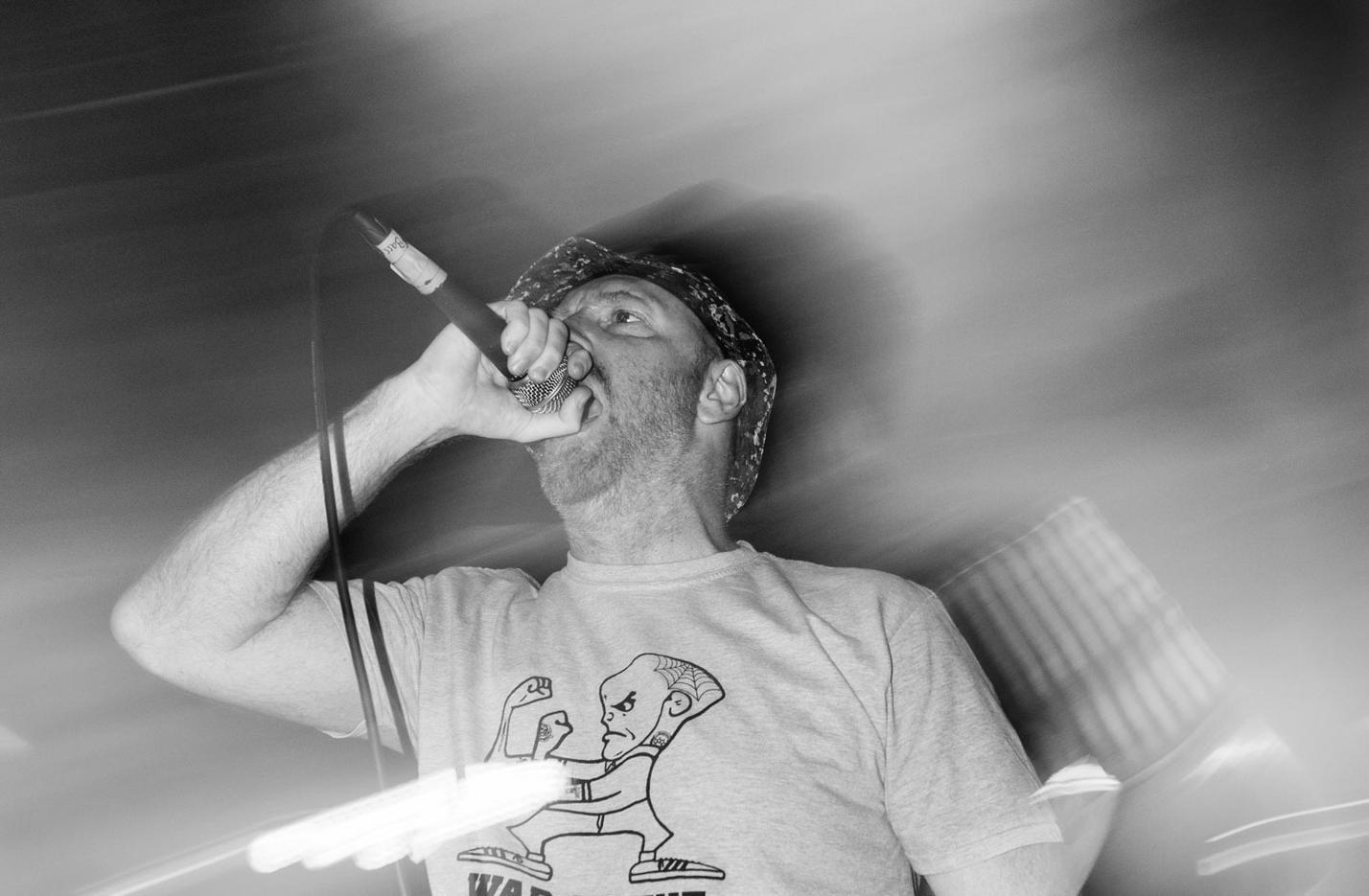 summer-punk-party-born-from-pain-00002
