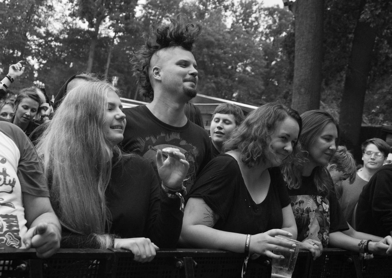 summer-punk-party-risk-it-00001