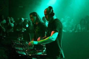 INFECTED_MUSHROOM_2