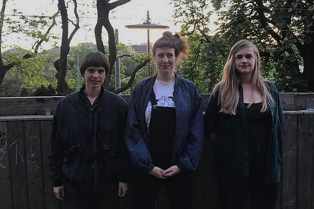fullmoonzine.cz