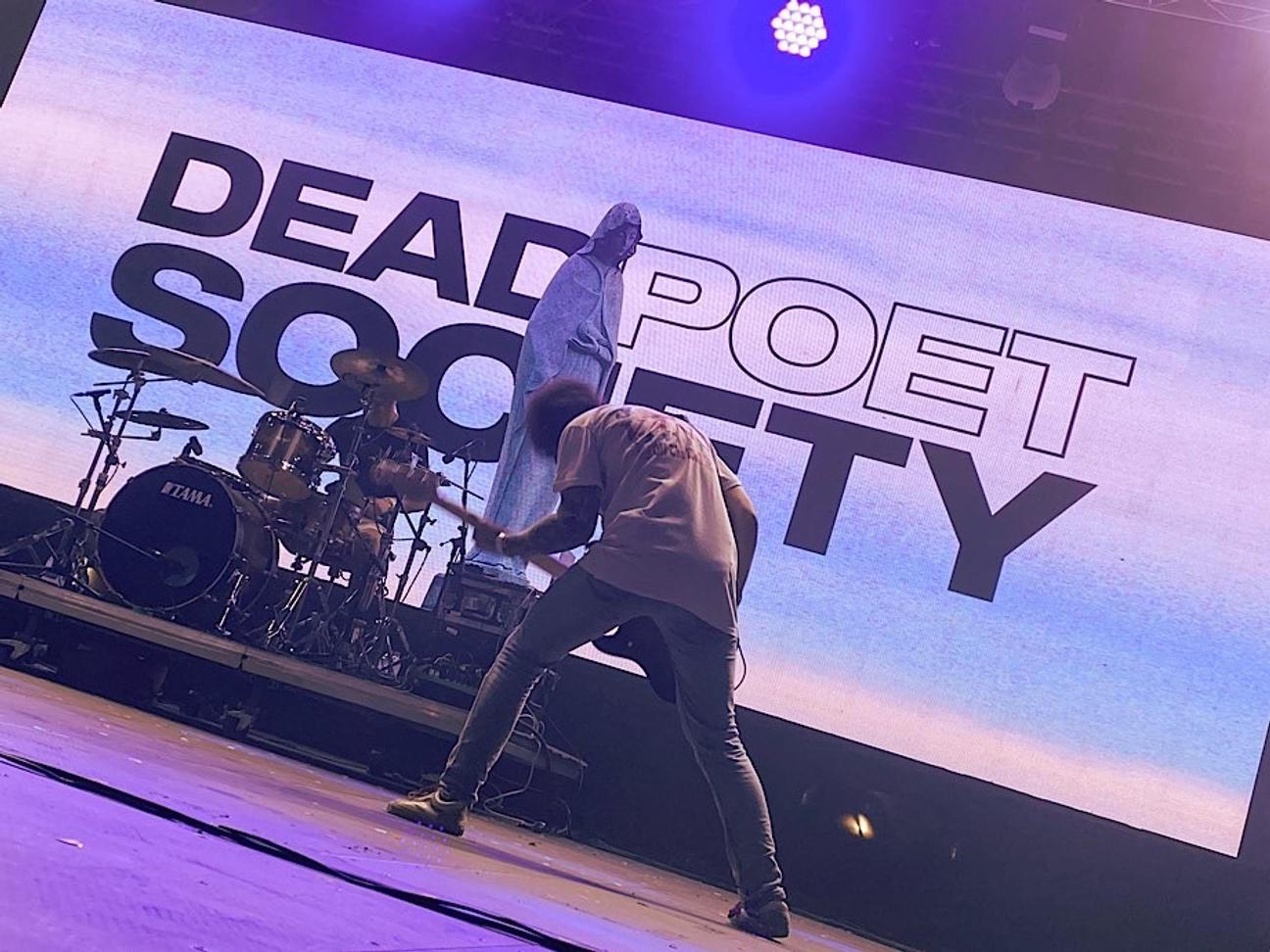 DEAD_POET_SOCIETY_7