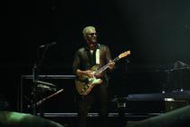 SAM_SMITH_GUITARIST