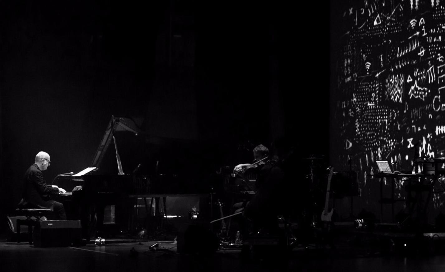 09_Ludovico Einaudi