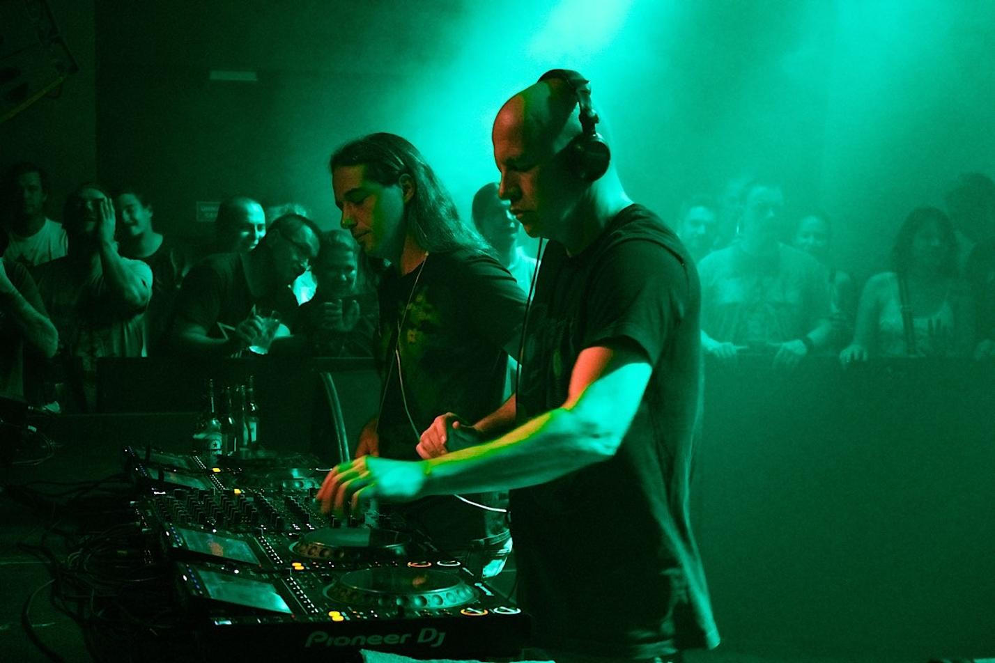 INFECTED_MUSHROOM_2