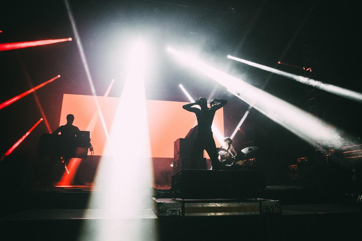 DEATH GRIPS