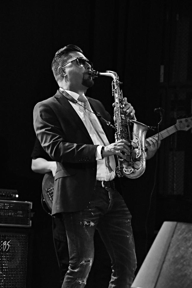 Peter Lipa Band (5) (1)
