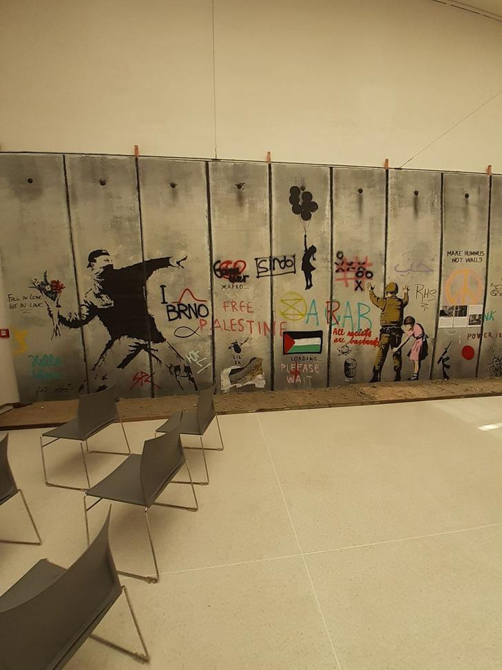 banksy_manes_helar_17