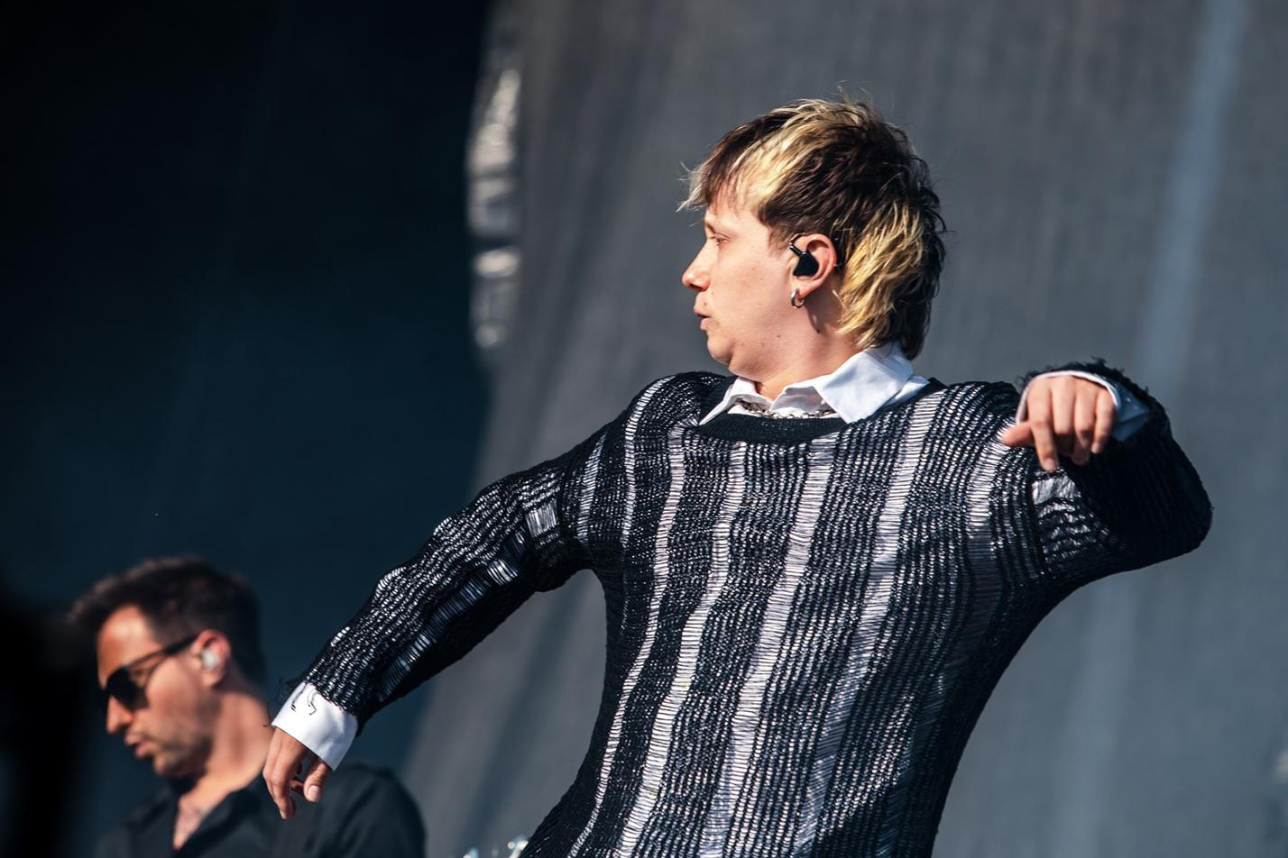 Nothing But Thieves 1 (1)