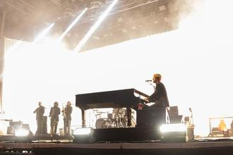 tom_odell_kapela2