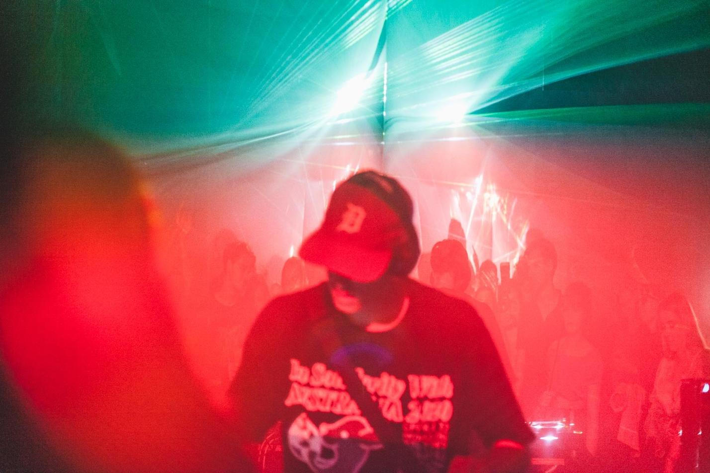 dj_de (4)