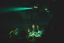 crowd (2)