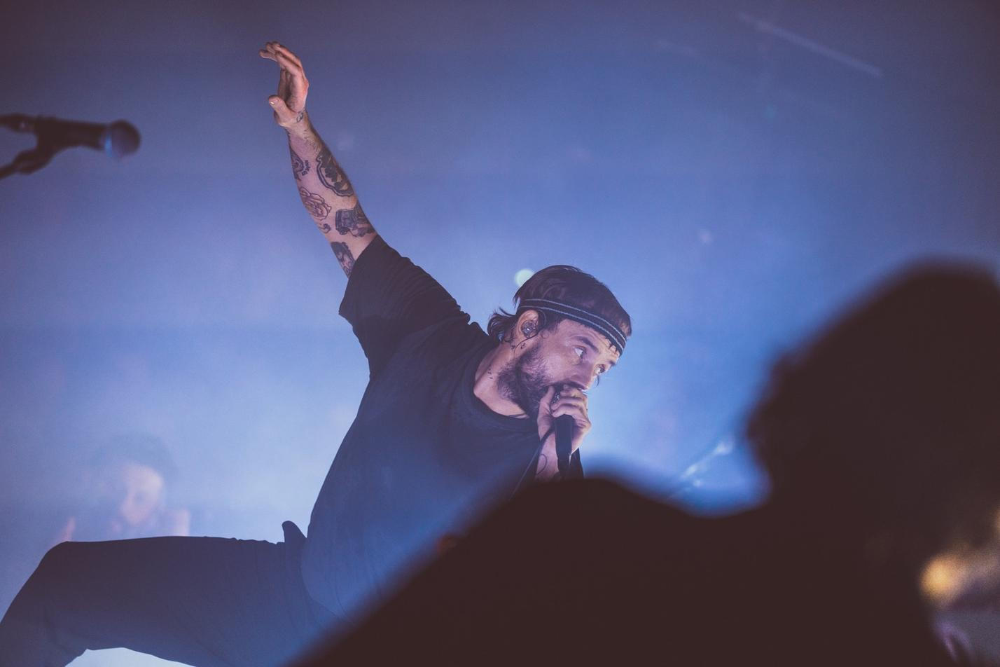 Idles (8)