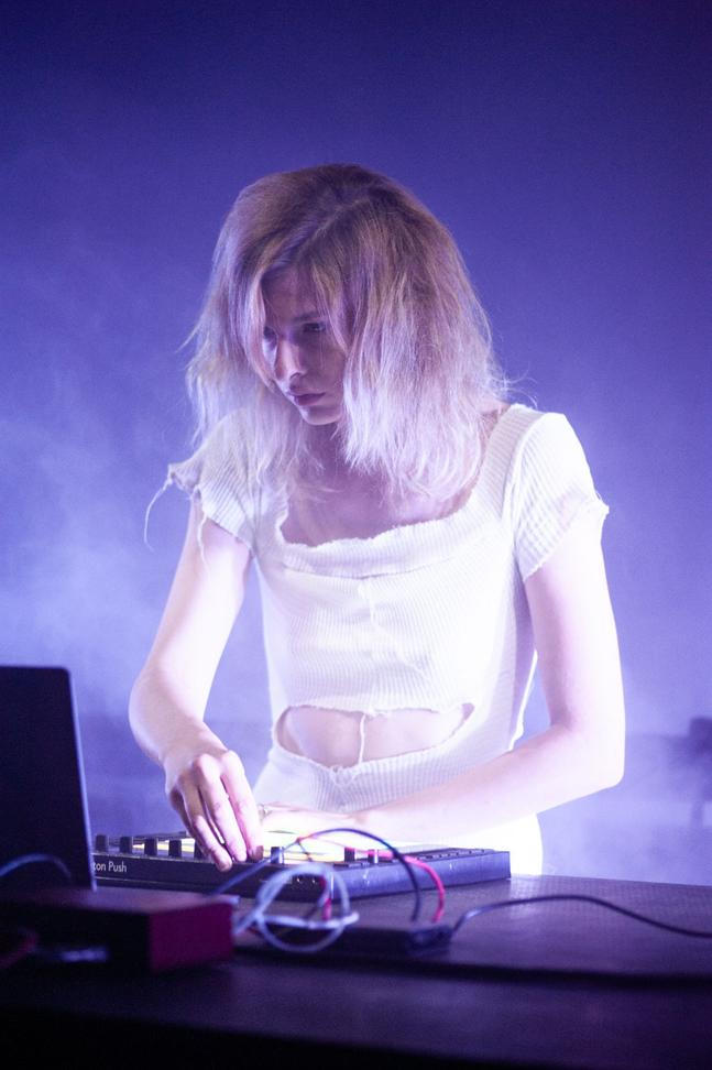 URSULA SEREGHY-1