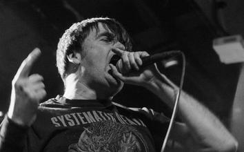 napalm-death-roxy-2