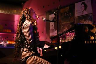8_judith_hill