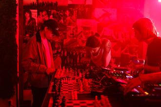 BoLs/sLoB b2b Vermillion (atmo) © Jan Kuča