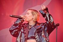 8359 Lykke Li