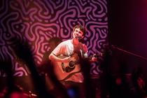 Alec Benjamin_06